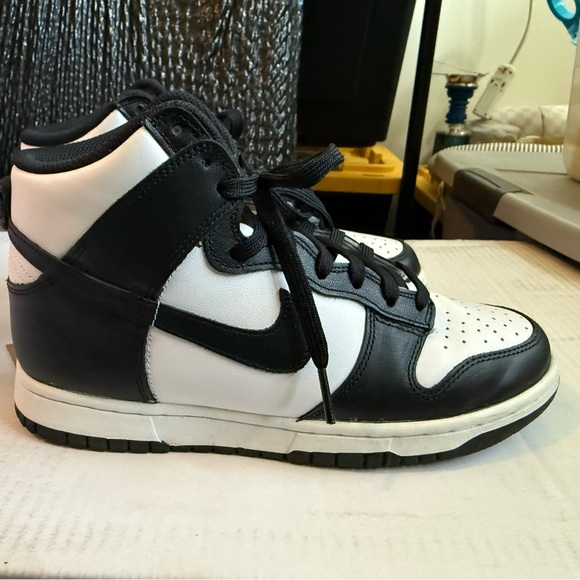 Nike Shoes - Nike Women Panda High Top